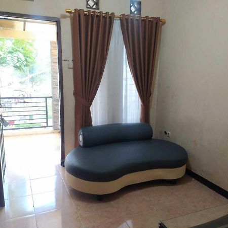 Villa Beverly Lembang Ngoại thất bức ảnh
