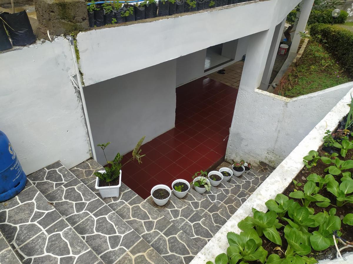 Villa Beverly Lembang Ngoại thất bức ảnh