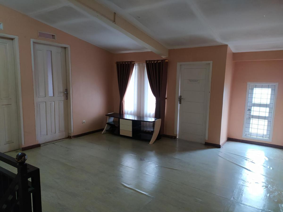 Villa Beverly Lembang Ngoại thất bức ảnh